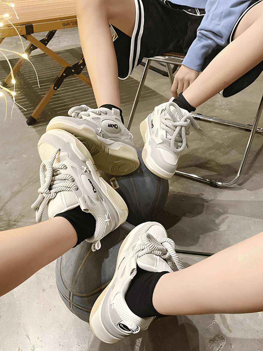 SpaceCrafter Sneakers - LuxusLinea