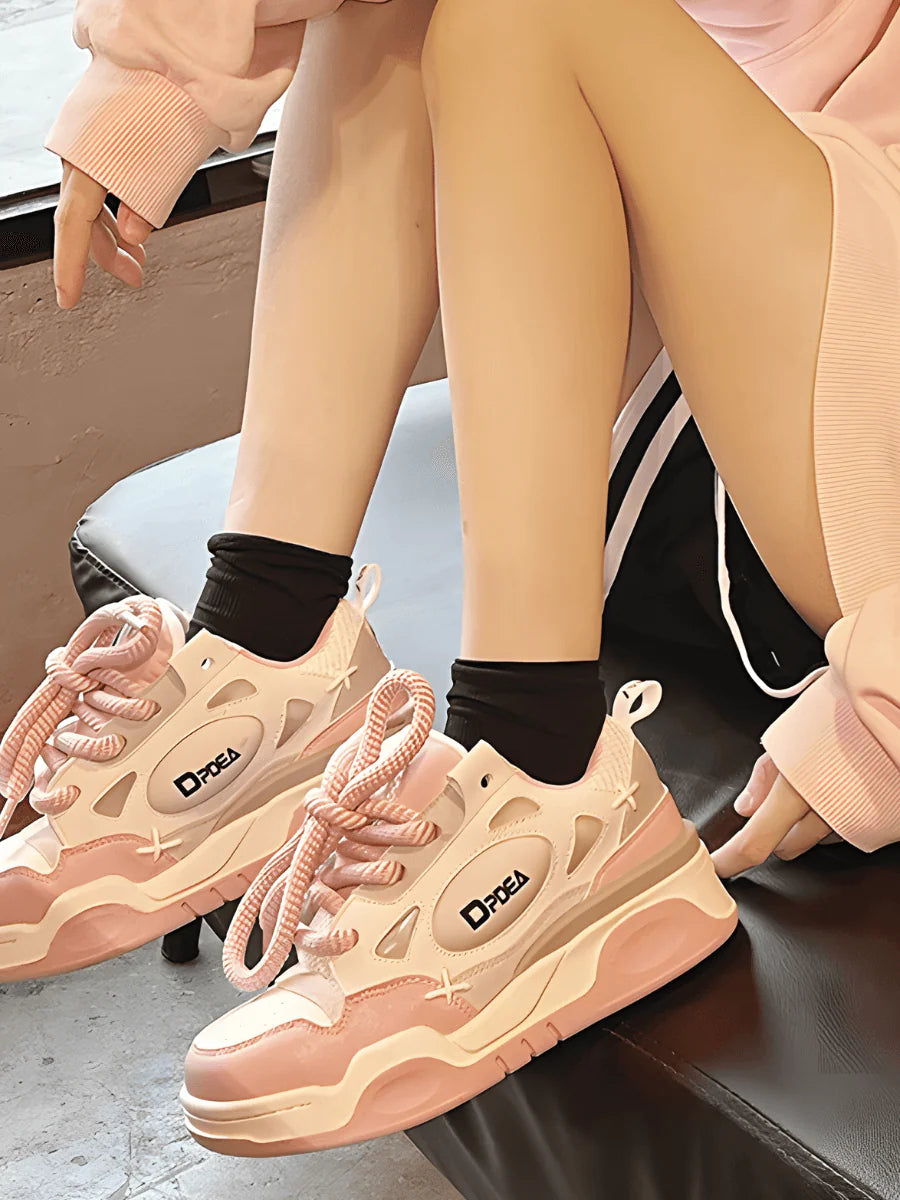 SpaceCrafter Sneakers - LuxusLinea