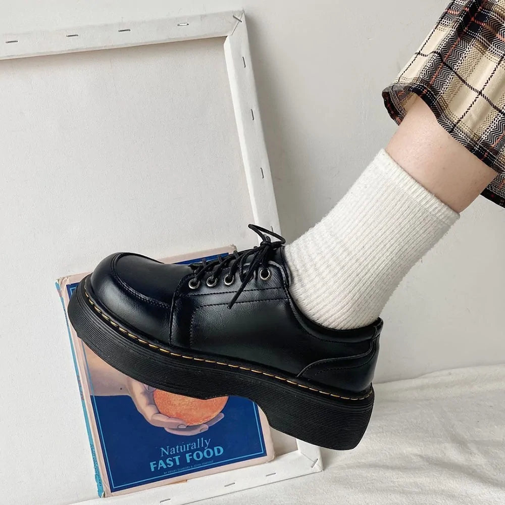 Student Girl Shoes - LuxusLinea