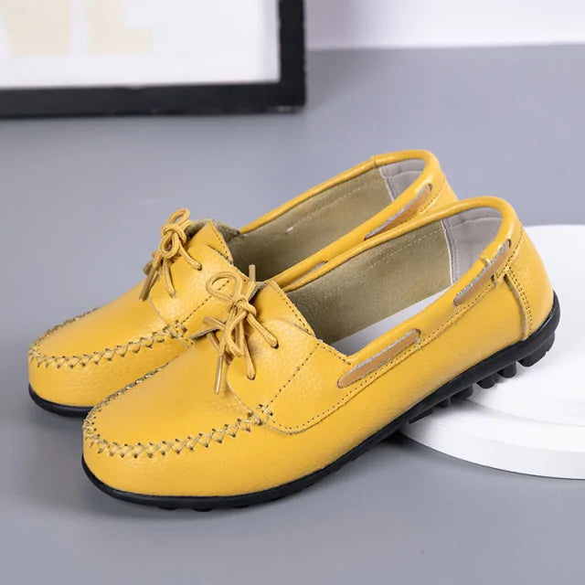Women Flat Shoes - LuxusLinea