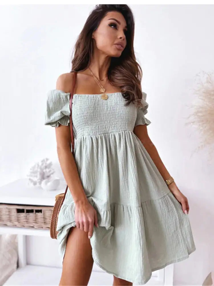 Queen Plain Short Dress - LuxusLinea