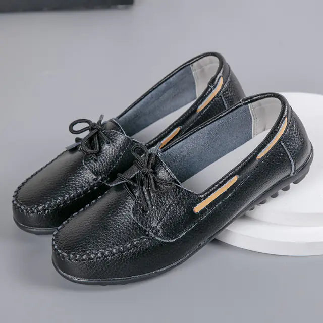 Women Flat Shoes - LuxusLinea