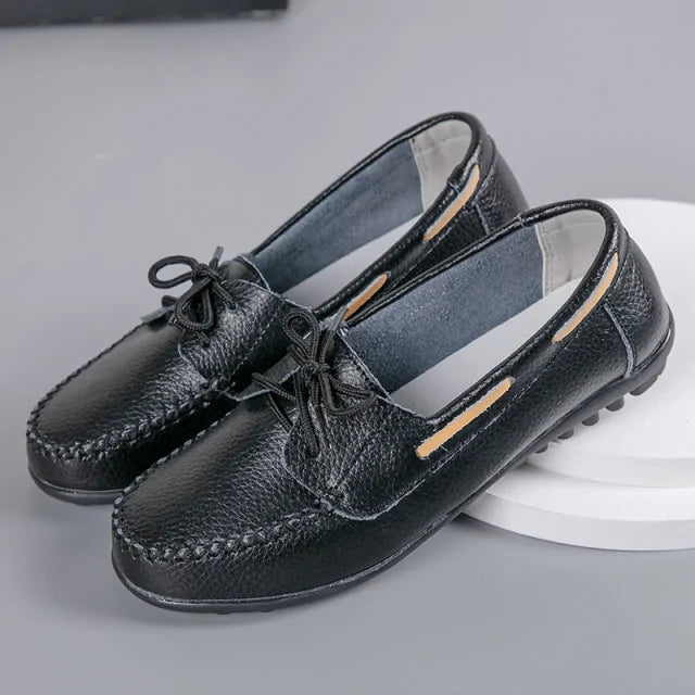 Women Flat Shoes - LuxusLinea