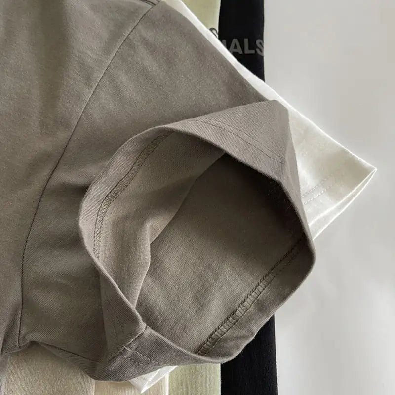 Essentials T-Shirt - LuxusLinea
