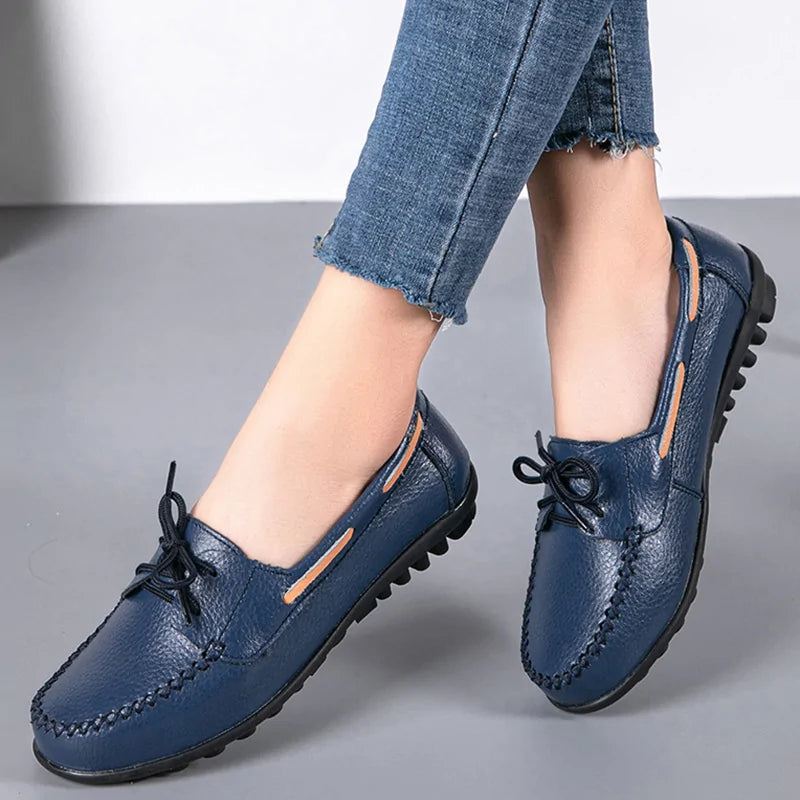 Women Flat Shoes - LuxusLinea
