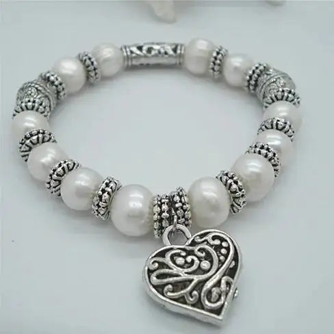 Charming Heart Pearl And Silver Bracelet - LuxusLinea